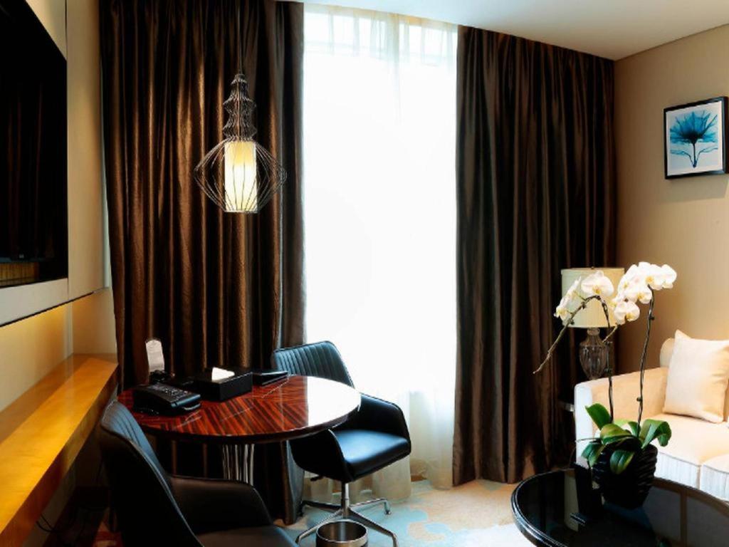 Lia! Beijing Hotel Ngoại thất bức ảnh