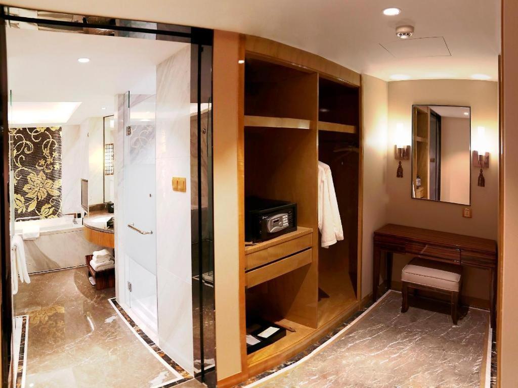 Lia! Beijing Hotel Ngoại thất bức ảnh